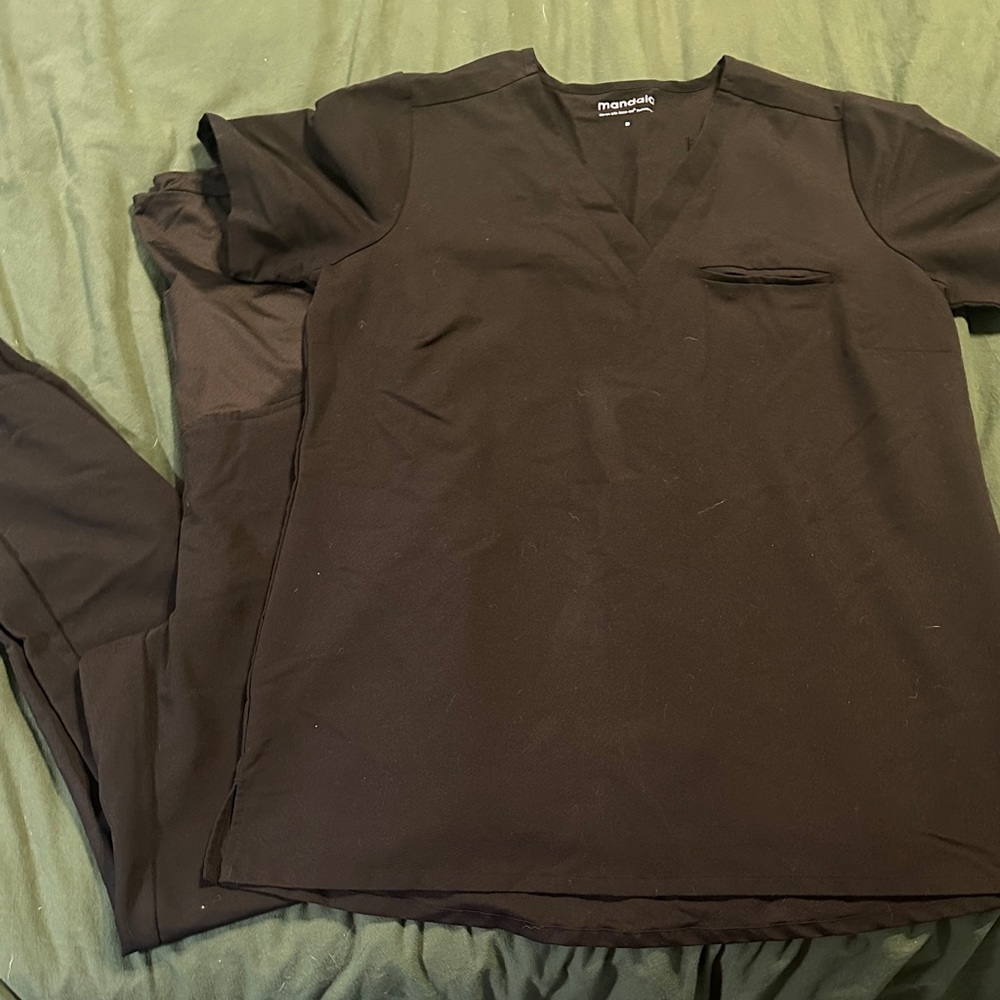 Maternity Black scrub set by mandala